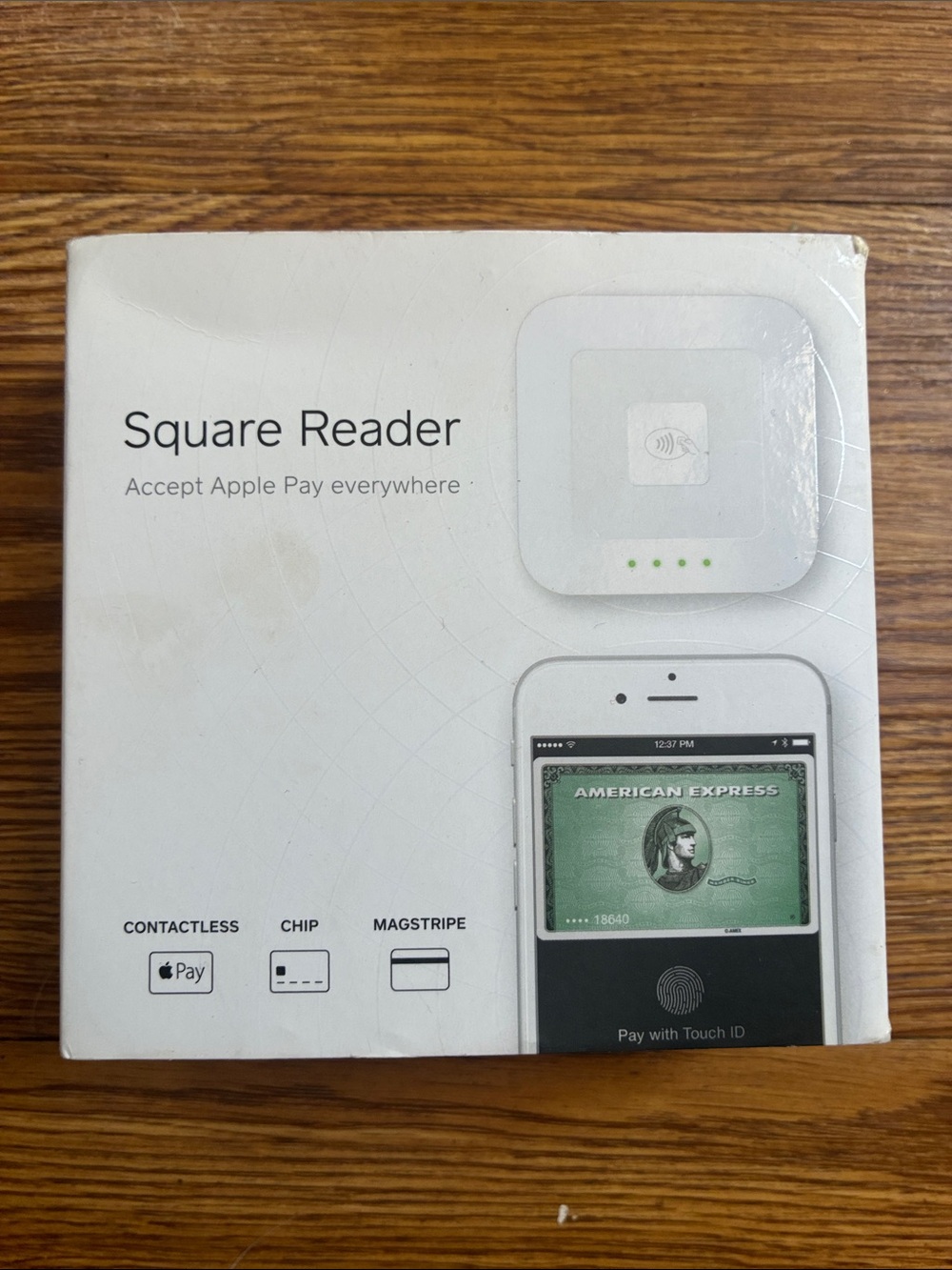 Apple Square Apple Reader anywhere  Contactless + Chip Card Reader - White NIB